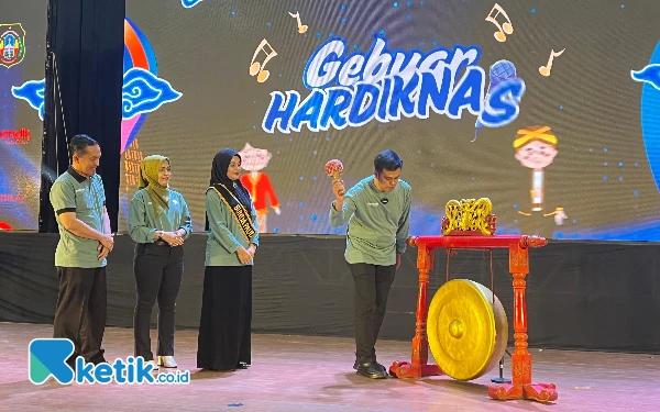 Thumbnail Berita - Gebyar Hardiknas 2025 di Blitar: Pendidikan Karakter Jadi Fokus, Mas Ibin Tegaskan Komitmen Bangun Generasi Berakhlak