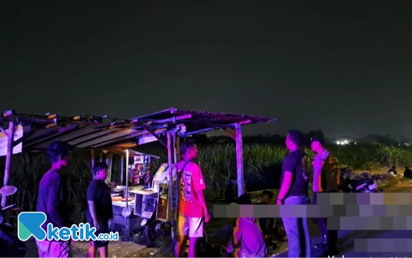 Thumbnail Berita - Patroli Dialogis Polsek Sragi Perkuat Keamanan dan Bangun Kepercayaan Publik