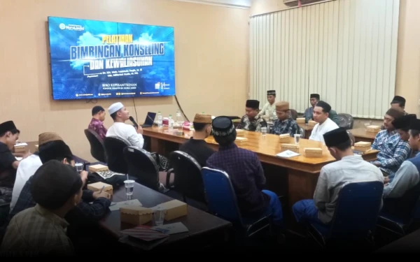 Thumbnail Berita - Biktren Nurul Jadid: Wali Asuh Dibekali Ilmu Konseling, Santri Harus Dianggap Keluarga