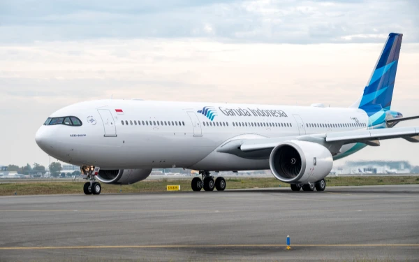 Thumbnail Berita - Garuda Indonesia Turun Kasta Jadi Maskapai Bintang 4 Skytrax