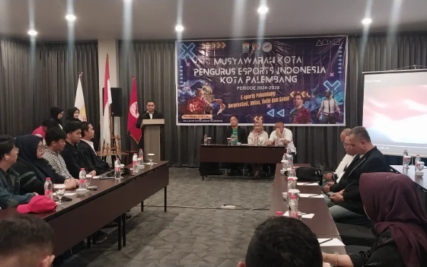 Thumbnail Gusra Muttaqin: Atlit E-Sports Palembang Dapat Mendunia