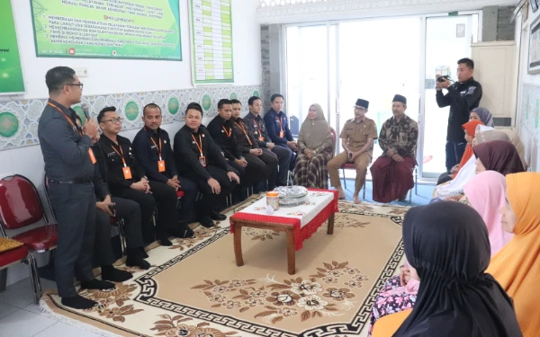 Thumbnail ‎Sespimmen Lemdiklat Polri Dikreg Ke-65 Gelar Baksos di Panti Lansia Muslimat NU Kota Batu