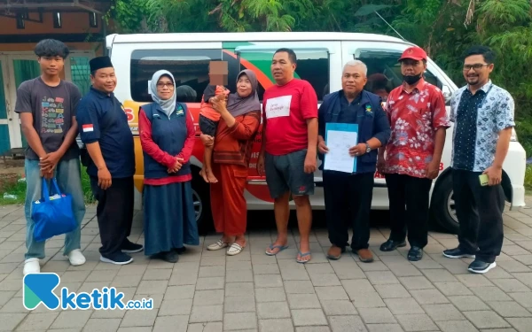 Thumbnail Berita - Polsek Wiradesa Pekalongan Berhasil Pertemukan Bocah 4 Tahun dengan Keluarganya