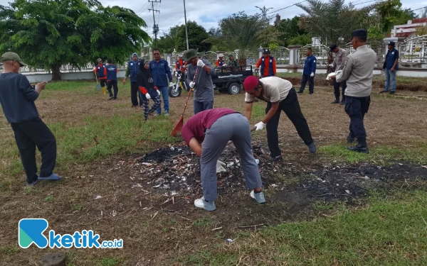 Thumbnail Berita - Peringati Hari Lingkungan Hidup Sedunia, Kepala DLH Aceh Singkil: Ayo Hentikan Polusi Plastik