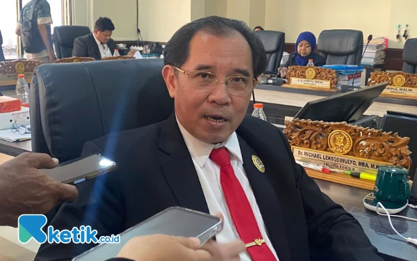 Thumbnail DPRD Surabaya Peringatkan Masyarakat soal Potensi Kemunculan Kasus Covid-19