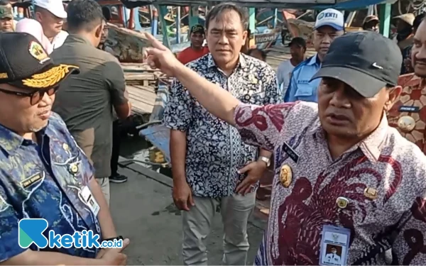 Thumbnail Gubernur Jateng Ahmad Luthfi Tinjau TPI Asemdoyong, Fokus Revitalisasi Muara Rp 30 Miliar