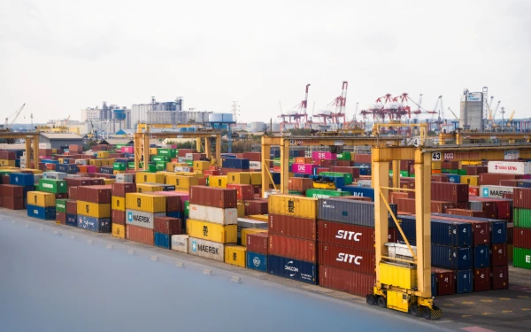 Thumbnail TPS Bersiap Total, Pelayanan Logistik Tetap Lancar Saat Iduladha