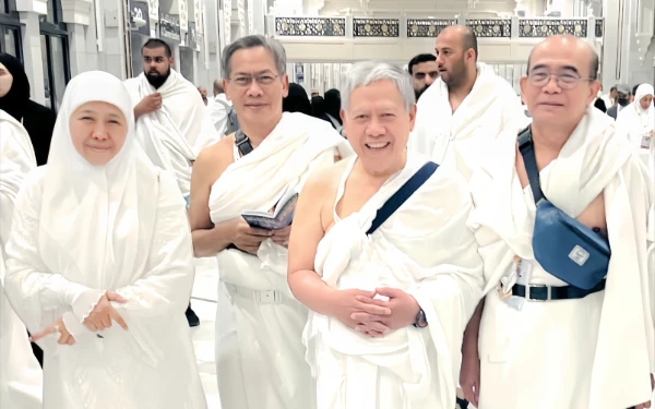 Thumbnail Usai Wukuf, Khofifah Bersiap Lempar Jumroh di Mina dan Thowaf Ifadhah