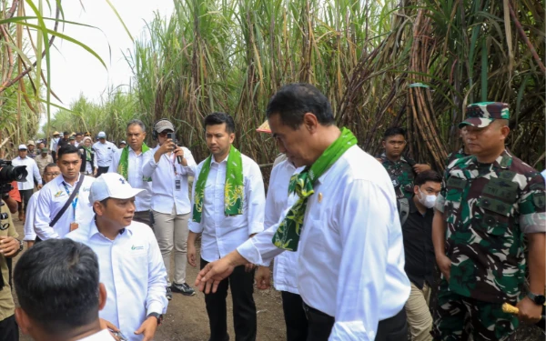 Thumbnail Berita - Bantu Petani dan Gapai Target Swasembada Gula, Jatim Luncurkan KUR Khusus