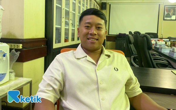 Thumbnail Kritik Penutupan Minimarket Akibat Parkir Liar, Komisi C: Seharusnya Lebih Adil