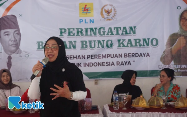 Thumbnail Berita - Politisi Perempuan Bergerak dari Desa,  Rieke Diah Pitaloka dan Sadarestuwati Dorong Perempuan Tak Hanya Jadi Penonton
