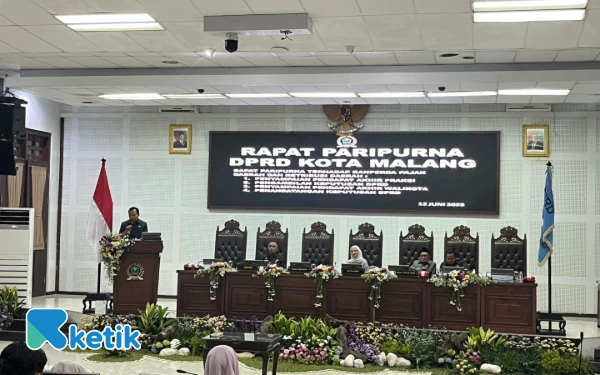 Thumbnail Batas Omzet Pajak Usaha Kuliner Picu Perdebatan di DPRD Kota Malang