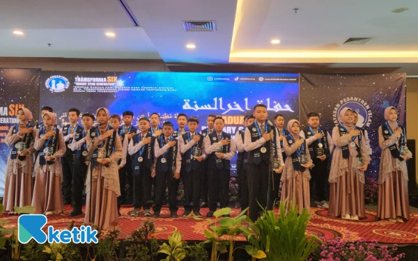 Thumbnail Berita - Luluskan Generasi Ke-3, SD Islam Al Azhar 56 Makin Bersinar hingga Gedung Paling Megah di Malang