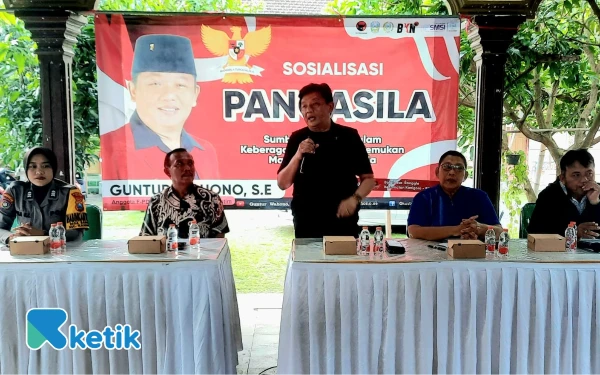 Thumbnail Berita - Guntur Wahono Gaungkan Pancasila sebagai Fondasi Ekonomi Desa di Blitar