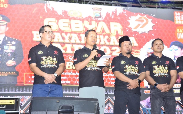 Thumbnail Bhayangkara Fair 2025: Ajang Kolaborasi UMKM dan Polres Bondowoso Hidupkan Alun-Alun Kota