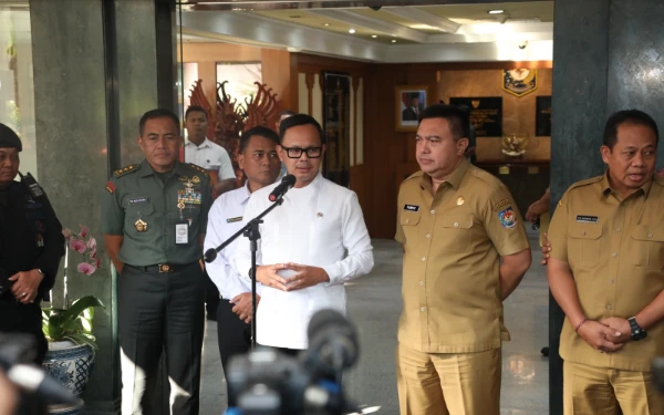 Thumbnail Berita - Kemendagri Dalami Data, Tuntaskan Kepastian Status Administrasi Sengketa Empat Pulau Aceh–Sumut