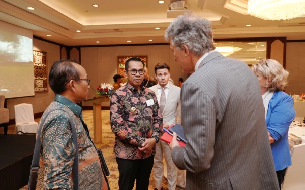 Thumbnail Wali Kota Nurochman Jajaki Potensi Kerja Sama Hortikultura dengan Belanda