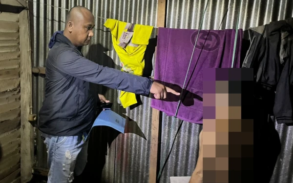 Thumbnail Berita - Warga Kedungwuni Pekalongan Digemparkan Penemuan Kakek Gantung Diri di Kamar Kos