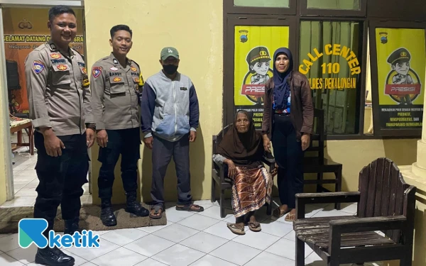 Thumbnail Berita - Respons Cepat Polsek Sragi Temukan Keluarga Lansia Asal Wiradesa Pekalongan