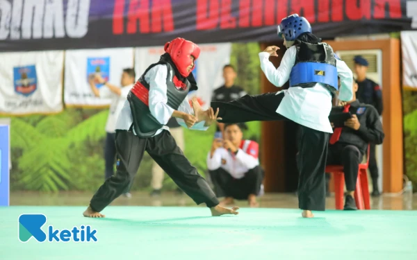 Thumbnail Berita - Kejurda Merpati Putih Piala Kapolda Aceh Resmi Dibuka: 614 Atlet Siap Berkompetisi