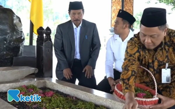 Thumbnail Berita - Ziarah Nasional di Makam Bung Karno: Menyulam Ingatan, Meneguhkan Pancasila