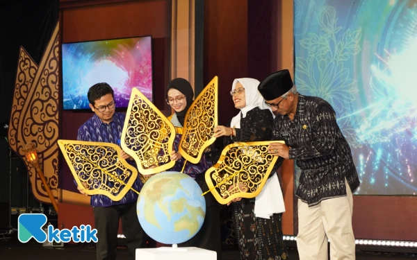 Thumbnail Digelar 3 Hari, KKM 2025 Hadirkan 81 UMKM Unggulan, BI Kediri Dorong Ekonomi Kreatif Go Global