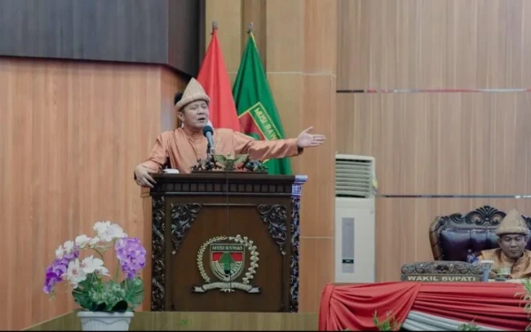 Thumbnail Paripurna DPRD HUT Ke-82 Mura, Gubernur Puji Kepemimpinan Ratna