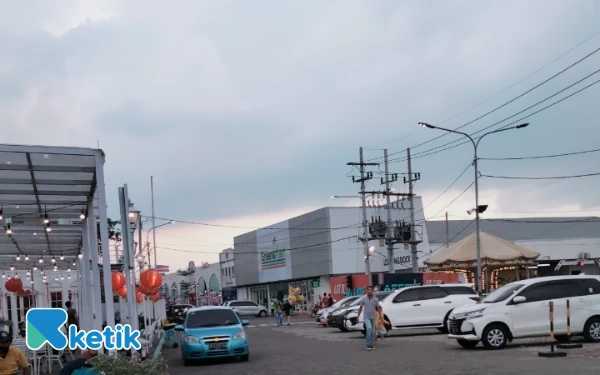 Thumbnail Berita - Cuaca di Surabaya Hari Ini Diprakirakan Cerah, Kota Malang Berawan