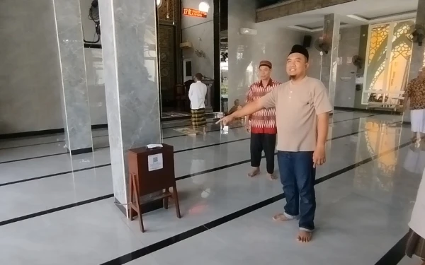 Thumbnail Berita - Tak Sampai 24 Jam, Pencuri Kotak Amal Masjid An-Nur Mojokerto Ditangkap