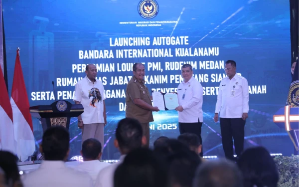 Thumbnail Bupati Asahan Hadiri Peresmian Fasilitas Keimigrasian di Bandara Kualanamu