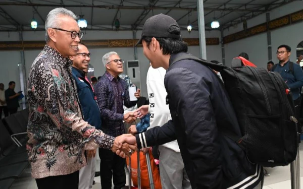 Thumbnail Evakuasi WNI dari Iran Tahap Pertama Tiba di Tanah Air