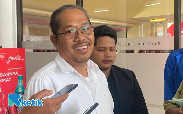 Thumbnail Maraknya Miras Ilegal, Buleks Desak Satpol PP Surabaya Lakukan Penyisiran Rutin