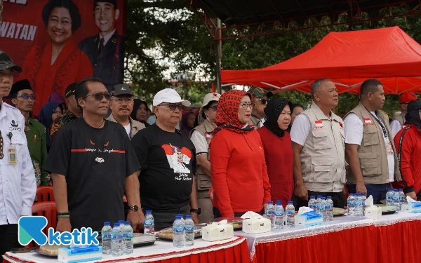 Thumbnail Berita - Hijaukan Blitar, DPC PDIP Kabupaten Blitar Gelar Aksi Tanam Pohon di Bulan Bung Karno