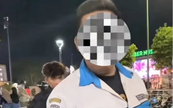 Thumbnail Berita - Video Viral Warga Debat dengan Jukir Soal Bayar Parkir Padahal Gratis Kata Bupati Jember, Ini Tanggapan Dishub