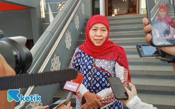 Thumbnail Akan Dimintai Keterangan Sebagai Saksi Kasus Dana Hibah, Gubernur Khofifah: Kita Menunggu Sesuai Prosedur Saja