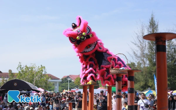 Thumbnail Berita - Atraksi Barongsai Meriahkan Jalan Santai Hari Bhayangkara Polres Abdya