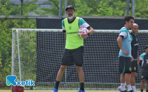 Thumbnail Skuad Persebaya Komplet, Eduardo Geber Latihan Taktik dan Fisik