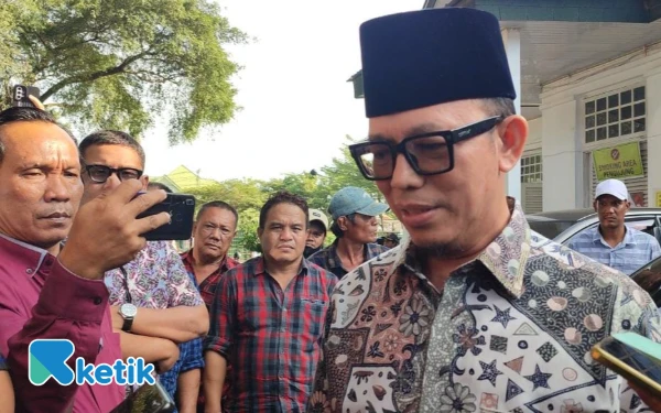 Thumbnail Bupati OKU Teddy Mailwansyah Bersaksi di Sidang Korupsi Pokir PUPR, Mengaku Baru Tahu Suap Setelah OTT KPK