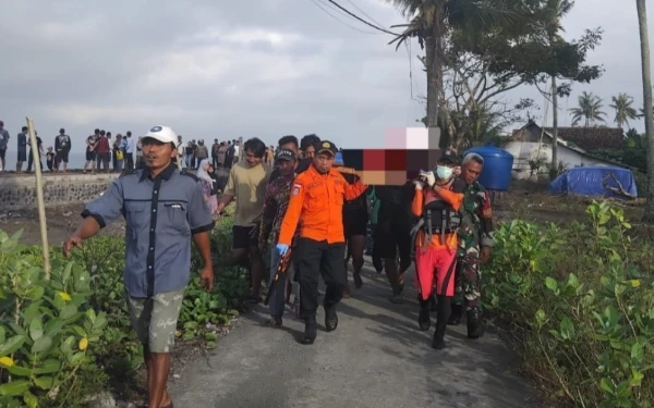 Thumbnail Tragedi 6 Menit di Selat Bali, Detik-detik Terakhir KMP Tunu Pratama Jaya Sebelum Tenggelam