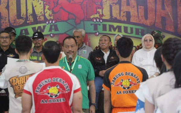 Thumbnail Istimewa! Sang Pendiri Tarung Derajat Hadiri Laga Perdana di Porprov IX, Ketua Kodrat Jatim Terharu