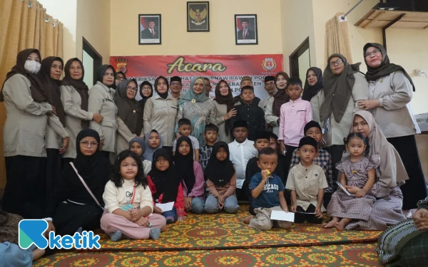 Thumbnail Berita - HUT Ke-26, Persatuan Purnawirawan Polri Daerah Aceh Gelar Baksos