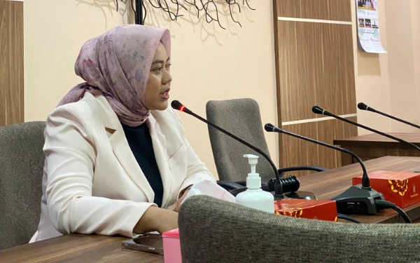 Thumbnail Berita - Fanny Fatwati Putri Perjuangkan Hak Warga Tapos Kota Depok, TPS Harus Disiapkan Developer Sesuai Perda