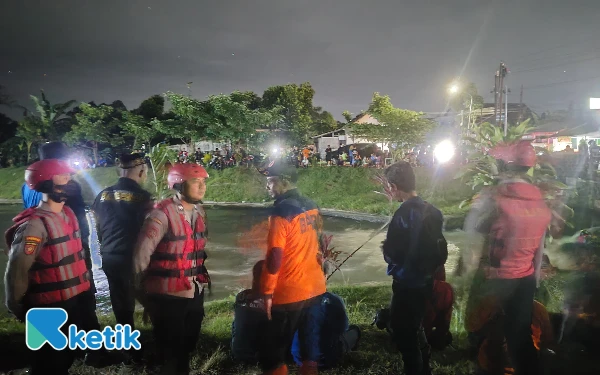 Thumbnail Bocah TK Hilang Tenggelam Saat Bermain di Sungai Ludogung Blitar