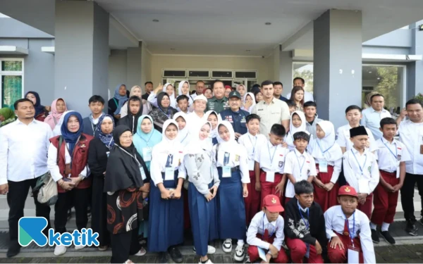 Thumbnail Berita - Pemkab Bandung Rekrut Ratusan Calon Pelajar Sekolah Rakyat, 8 Kelas Sementara Disiapkan