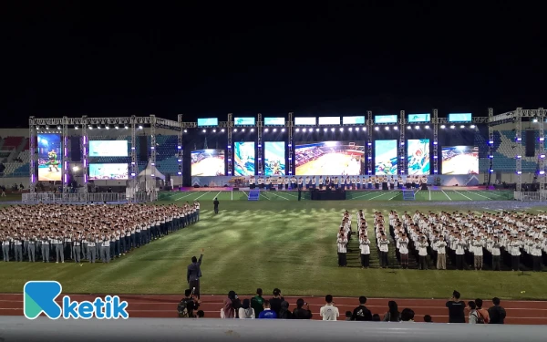 Thumbnail Penutupan Porprov Jatim, Seribu Ishari Milenial Bersholawat di Stadion Kanjuruhan
