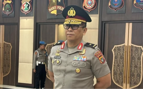 Thumbnail Brigjen Putu Putera Sadana Bagikan Momen Kedekatan dengan Anak Punk