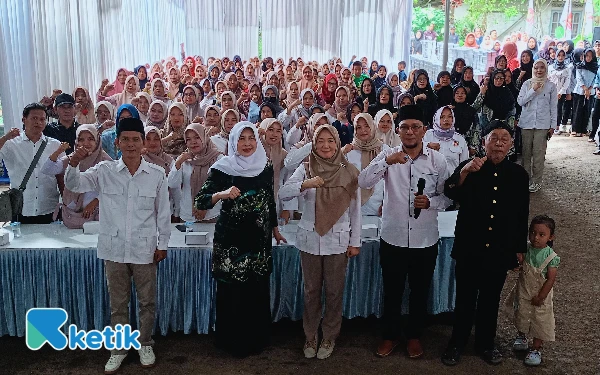 Thumbnail Berita - Reses, Ketua Fraksi Partai Gerindra DPRD Cilacap Janji Prioritas Infrastruktur dan UMKM