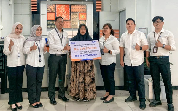 Thumbnail Berita - Komitmen Asuransi Jiwa Aurora Plus, BRI BO Kopin Bayarkan Rp310 Juta ke Ahli Waris