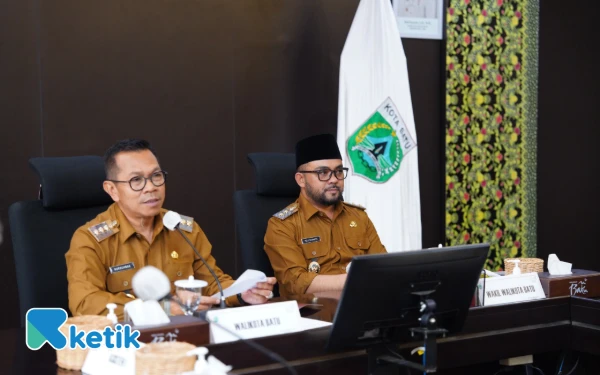 Thumbnail Wali Kota Kota Batu Minta Tenaga Kesehatan Profesional dalam Melayani Masyarakat