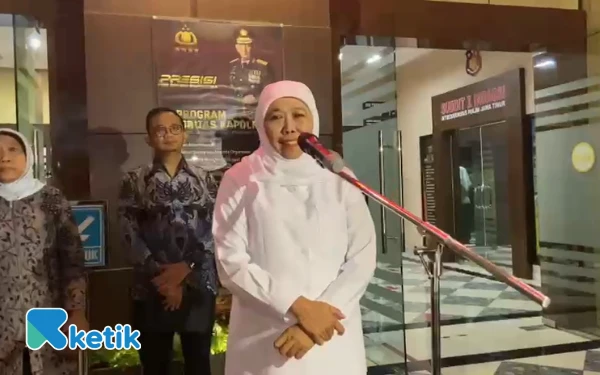 Thumbnail BREAKING NEWS! Ini Klarifikasi Khofifah Usai Beri Keterangan sebagai Saksi Kasus Dana Hibah
